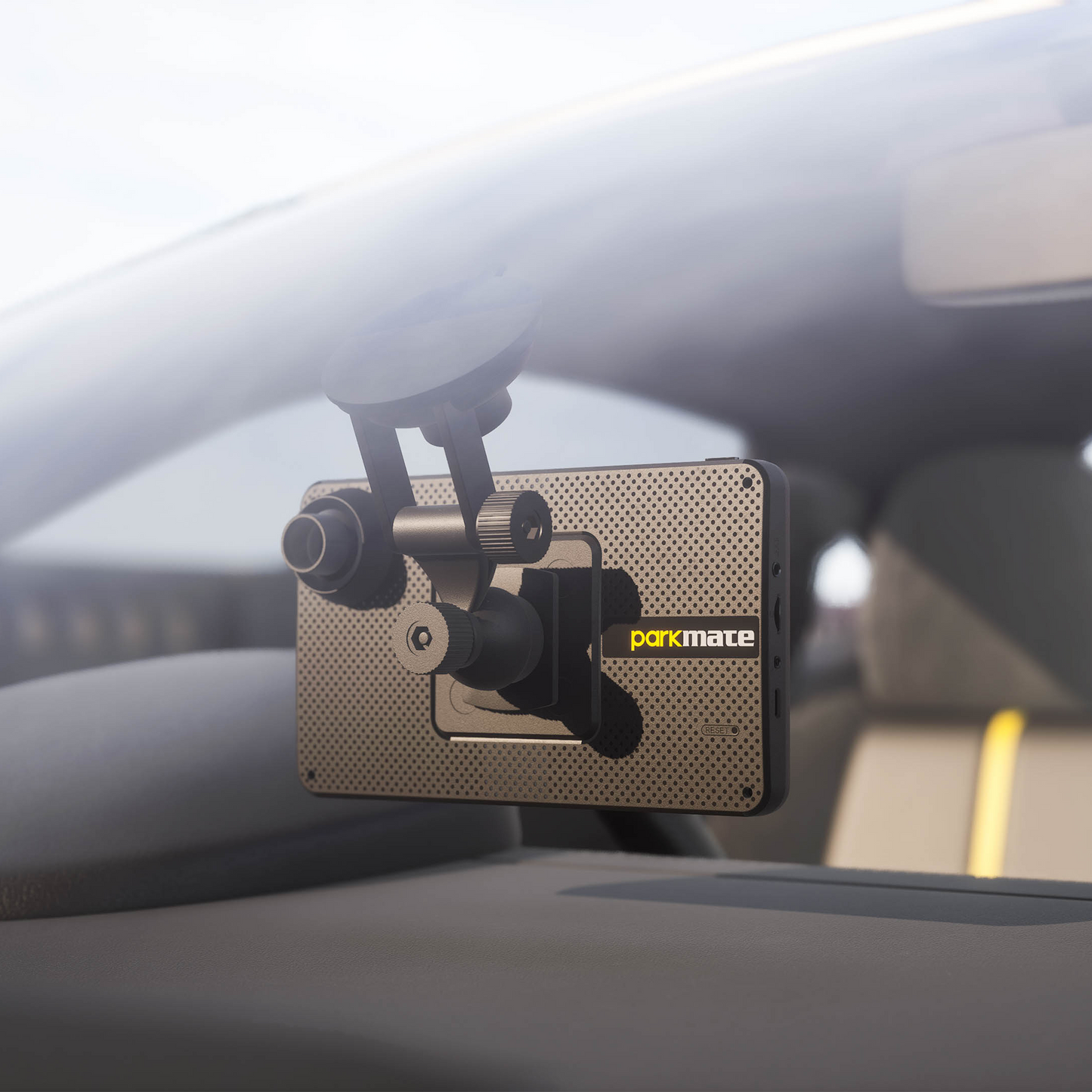 Smart Screen Monitor with 2-Channel Dash Camera